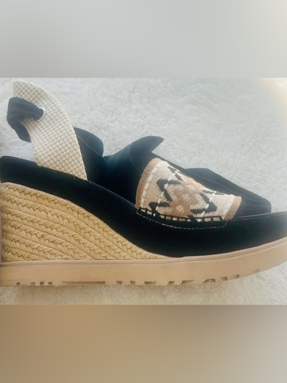 UGG Sz 9.5 Abbot Ankle Wrap Espadrille Sandals Band Tribal Embroidery NEW - Picture 8 of 16